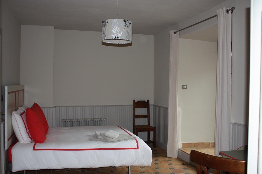 Bed In Bellongue Aucazein Habitación foto